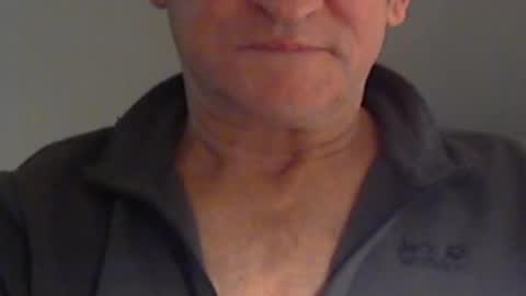 Snapshot of wuki123 chatting on 12-22-24, 10:04 Wuki online show from 12-22-24, 10:04