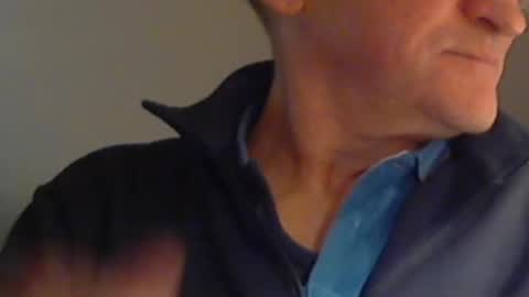 Snapshot of wuki123 chatting on 01-17-25, 10:23 Wuki online show from 01-17-25, 10:23