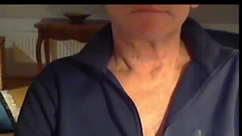 Snapshot of wuki123 chatting on 01-26-25, 08:13 Wuki online show from 01-26-25, 08:13