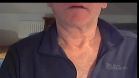 Snapshot of wuki123 chatting on 02-28-25, 10:06 Wuki online show from 02-28-25, 10:06