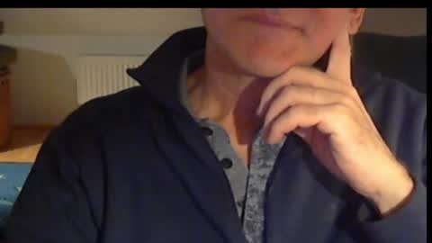 Snapshot of wuki123 chatting on 11-22-25, 05:01 Wuki online show from 11-22-25, 05:01