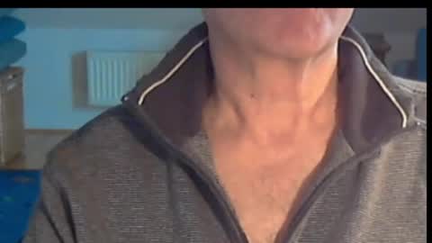 Snapshot of wuki123 chatting on 01-17-26, 01:05 Wuki online show from 01-17-26, 01:05