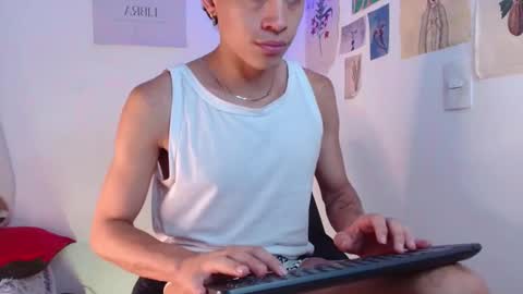 Snapshot of wyatt_444 chatting on 12-23-24, 05:22 wyatt online show from 12-23-24, 05:22