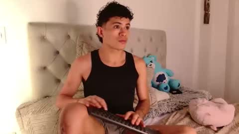 Snapshot of wyatt_444 chatting on 02-19-25, 09:25 wyatt online show from 02-19-25, 09:25