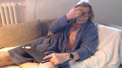 WyattEarp64 online show from 02-02-26, 08:24