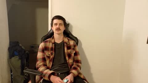 Wyatt online show from 03-30-26, 04:08