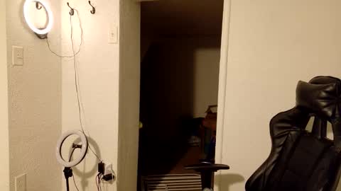 Wyatt online show from 04-23-26, 05:30