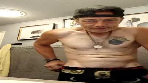 wyomingcowboy9in online show from 06-15-26, 11:18