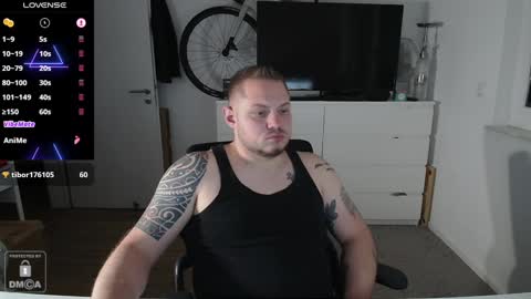 Snapshot of x19marco93x chatting on 01-09-25, 06:57 x19marco93x online show from 01-09-25, 06:57