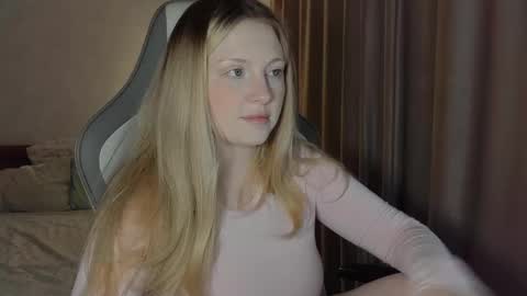 eva online show from 04-23-26, 05:04