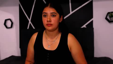 Adeline online show from 10-28-25, 07:16