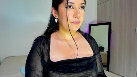 Adeline online show from 05-20-26, 03:24