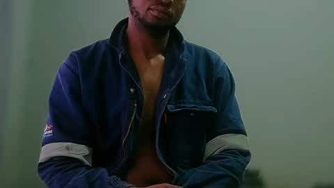 Snapshot of x_enigma01 chatting on 11-09-25, 01:53 X1Seven online show from 11-09-25, 01:53