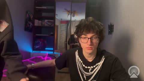 Philipp and Este online show from 02-03-26, 03:15