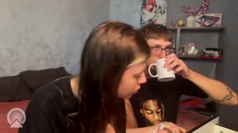 Snapshot of x_files_t chatting on 07-17-26, 11:50 Philipp and Este online show from 07-17-26, 11:50