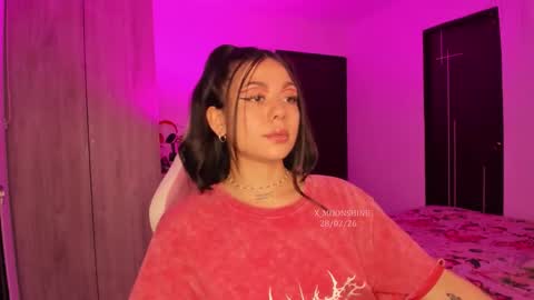 Snapshot of x_moonshine chatting on 03-01-26, 12:34 s s s online show from 03-01-26, 12:34