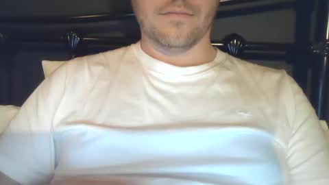 x_yes online show from 11-12-25, 08:52