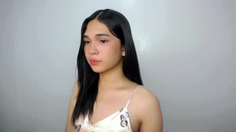 xairah_doux online show from 05-12-26, 01:25
