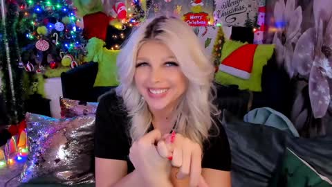 sooo hey im Sperm Mystik from Fuckistan i want you full my all holes bcs i have penis fever online show from 12-22-24, 02:49