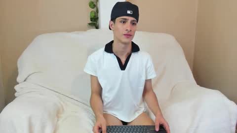 xam_collen online show from 02-18-26, 12:50