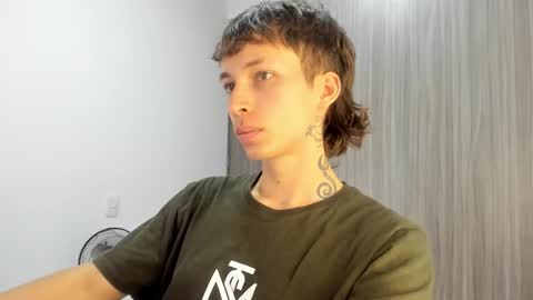 Xam online show from 03-22-26, 08:34