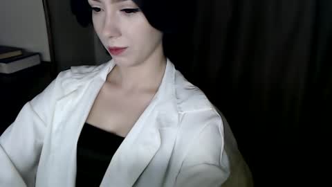 xan_ex online show from 11-18-25, 01:33