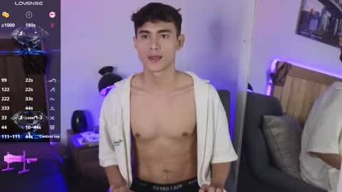 Xander Cardona online show from 10-14-25, 06:58