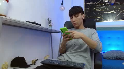 xandergrey8 online show from 02-02-26, 07:12