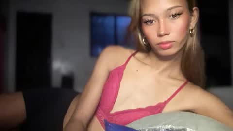 Cassandra online show from 11-30-25, 06:12