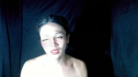 Snapshot of xangel_redx chatting on 06-08-26, 10:04 ANGEL online show from 06-08-26, 10:04