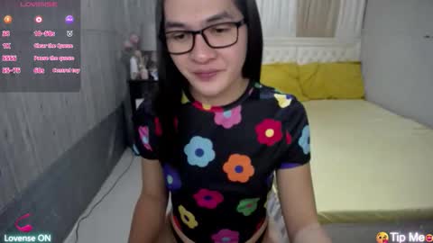 Snapshot of xasiantrnaslover chatting on 11-13-25, 11:36 xasiantrnaslover online show from 11-13-25, 11:36