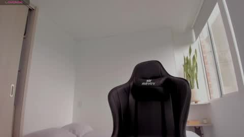 Xavier online show from 04-18-26, 12:42