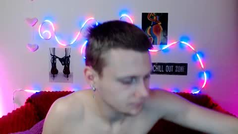 Snapshot of xavier_night81 chatting on 11-06-25, 09:21 xavier_night81 online show from 11-06-25, 09:21