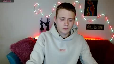 Snapshot of xavier_night81 chatting on 11-18-25, 10:20 xavier_night81 online show from 11-18-25, 10:20