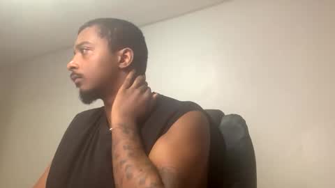 Xavier Miller online show from 10-27-25, 12:42
