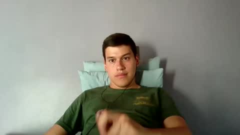 Snapshot of xbasstian_77 chatting on 01-05-25, 09:14 Sebas online show from 01-05-25, 09:14