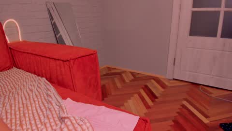 Snapshot of xbetty_coyx chatting on 12-03-24, 07:22 Betty online show from 12-03-24, 07:22