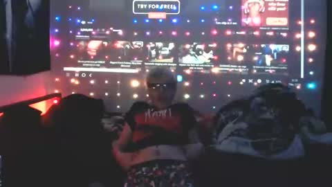 Bl0ndi3x online show from 02-20-25, 08:17