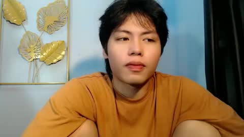 xcharls08 online show from 05-12-26, 03:14