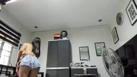 Snapshot of xdreamangel chatting on 02-15-26, 07:51 xdreamangel online show from 02-15-26, 07:51