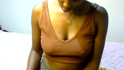 Snapshot of xeenah chatting on 06-23-26, 10:08 xeenah online show from 06-23-26, 10:08
