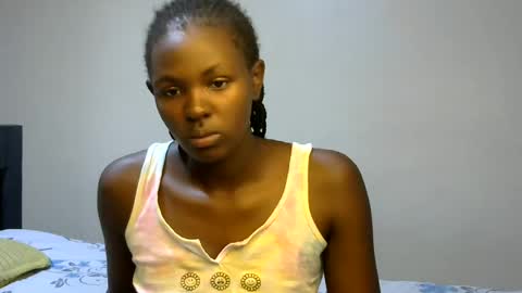 Snapshot of xeenah chatting on 07-10-26, 09:45 xeenah online show from 07-10-26, 09:45