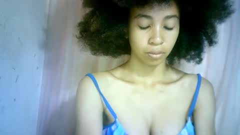 xenna610827 online show from 02-05-25, 11:17