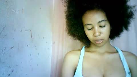 xenna610827 online show from 02-27-25, 10:48