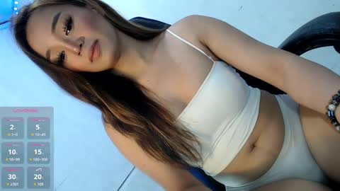 Snapshot of xhotlickerkiarax chatting on 09-20-25, 03:35 xhotlickerkiarax online show from 09-20-25, 03:35