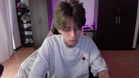 Snapshot of xice_boy chatting on 02-06-26, 02:09 xIce Boy online show from 02-06-26, 02:09