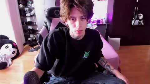 Snapshot of xice_boy chatting on 02-28-26, 03:35 xIce Boy online show from 02-28-26, 03:35