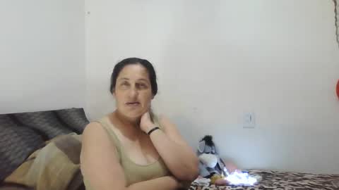 Ximena online show from 02-04-25, 01:56