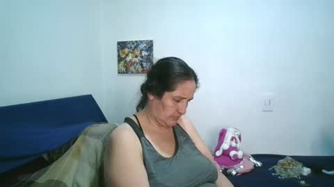 Snapshot of xime5144838 chatting on 06-23-26, 12:08 Ximena online show from 06-23-26, 12:08