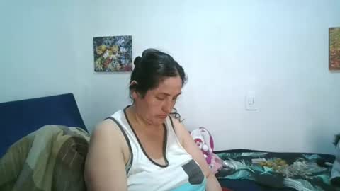 Snapshot of xime5144838 chatting on 08-01-26, 12:21 Ximena online show from 08-01-26, 12:21